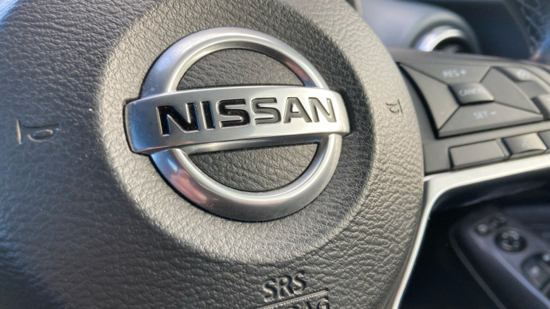 Nissan Juke 1.0 DiG-T 114 N-Connecta 5dr Petrol Hatchback